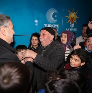Tokat'ta seçim coşkusu meydanlara sığmadı