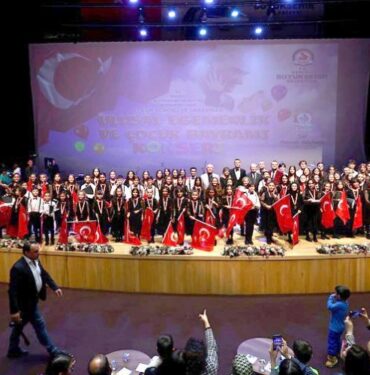23 Nisan coşkusu başladı