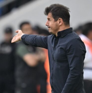 Emre Belözoğu Beşiktaş maçında yok