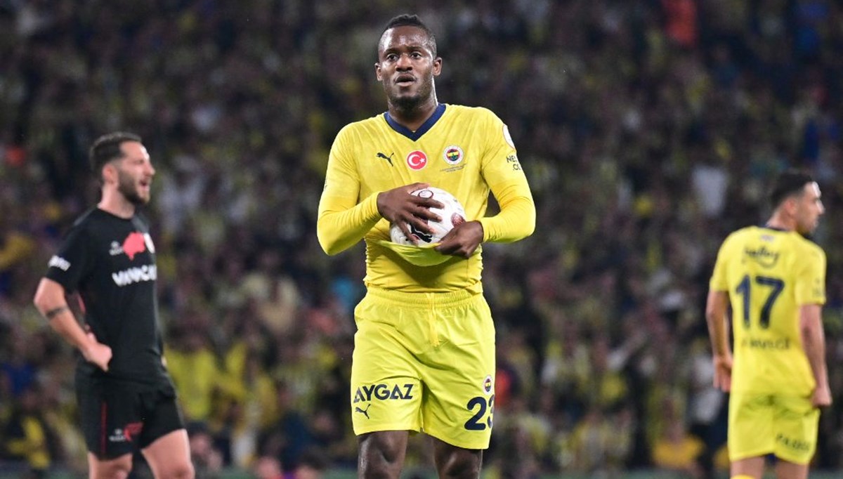 Fenerbahçe'nin nöbetçi golcüsü Michy Batshuayi