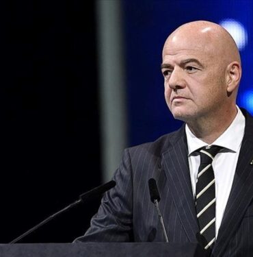 FIFA Başkanı Infantino'dan menajer ödemeleri konusunda çağrı
