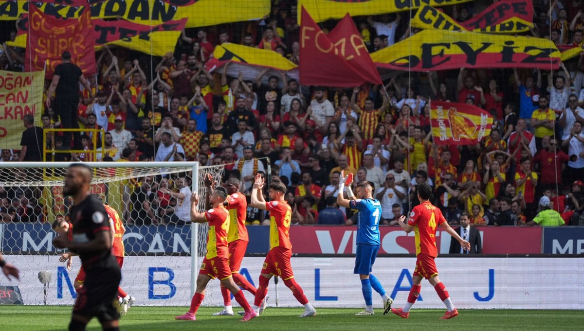 Göztepe yeniden Süper Lig'de!