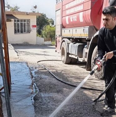 Hatay Büyükşehir'den hijyen mesaisi