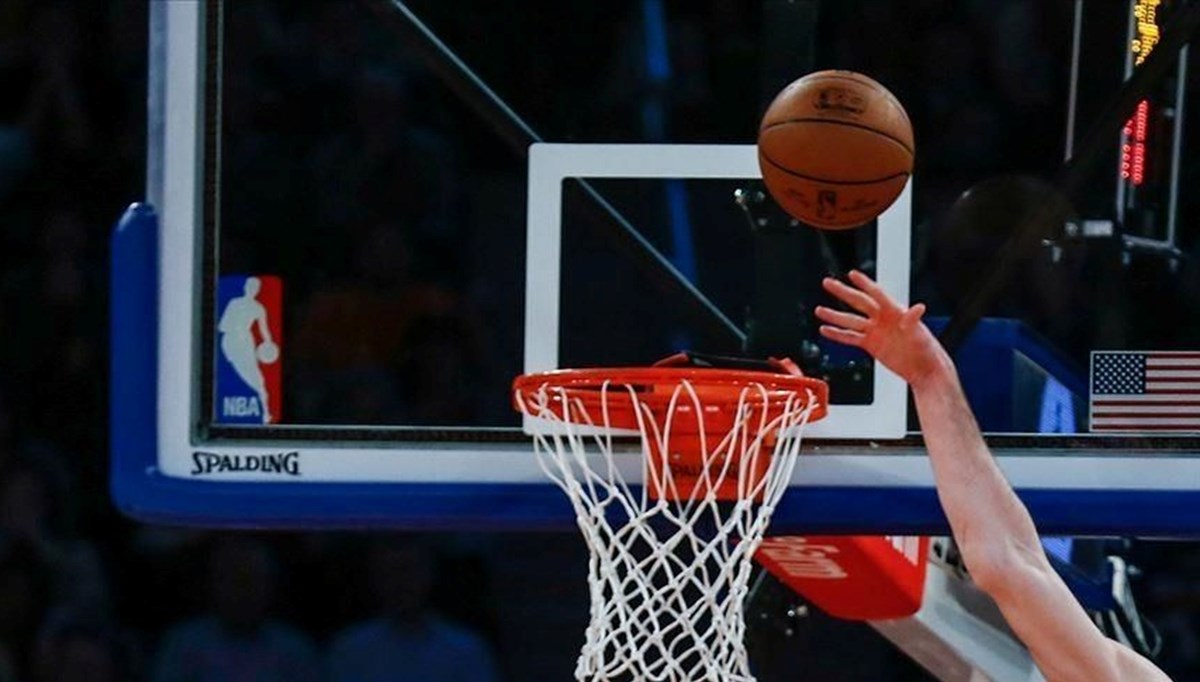 NBA play-off'larında Suns'ı yenen Timberwolves, konferans yarı finaline çıktı