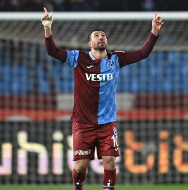 Trabzonspor Trezeguet'nin sakatlandığını duyurdu