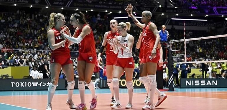 Filenin Sultanları maç programı: Almanya-Türkiye voleybol maçı ne zaman, saat kaçta ve hangi kanalda?