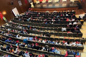 Malatya'da 'Bil Bakalım' ödüllendirdi
