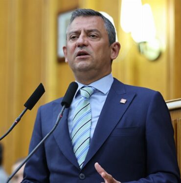 Özgür Özel: Tasarruf yok! İsrafa tüm hızla devam!