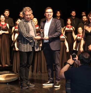 Usta yazar Nâzım Hikmet eserleri ile anıldı