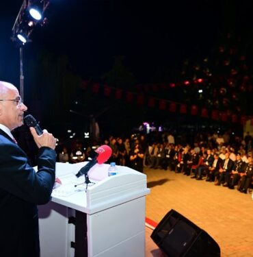 Başkan Er, 15 Temmuz Demokrasi ve Milli Birlik Günü etkinliklerine katıldı