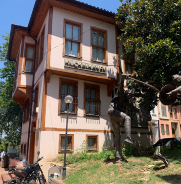 Bursa’da kılıç kalkan geleneği devam ediyor