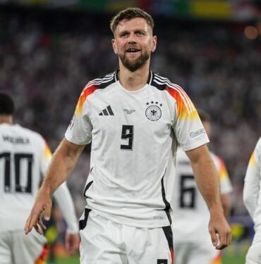"Fener'de panzer harekatı" (12 Temmuz 2024 spor manşetleri)