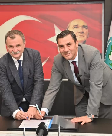 Manisa'da su 1 TL, ekmek 5 TL!