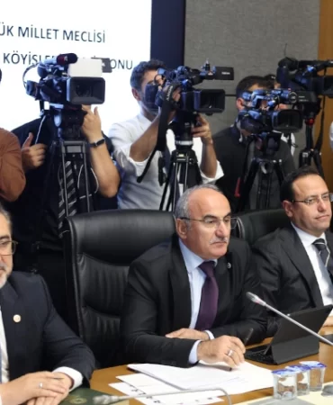 Tartışılan kanun teklifi TBMM Komisyonu'nda kabul edildi
