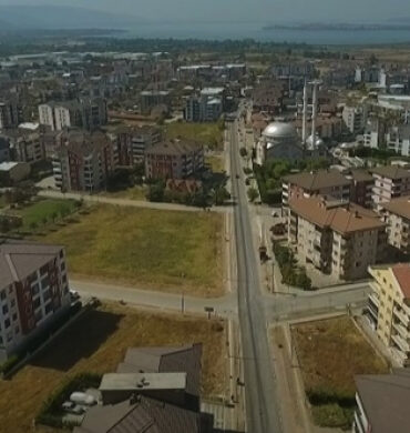Bursa'daki bu köy varlık içinde yokluğu yaşıyor