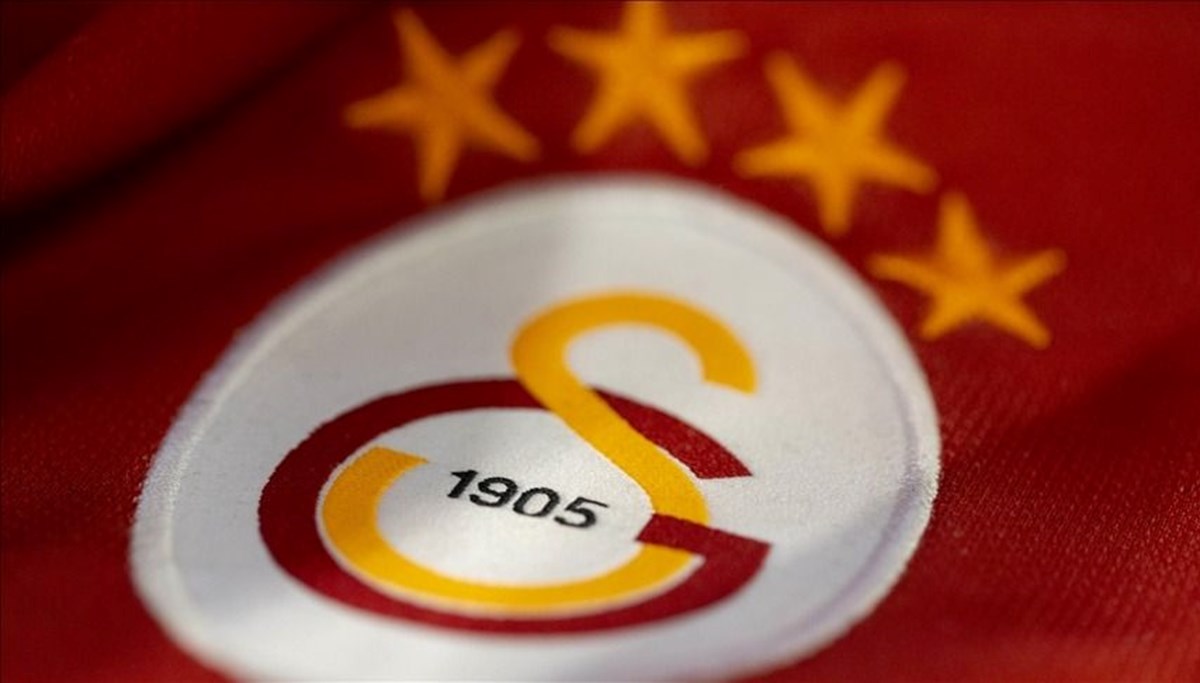 Galatasaray yönetiminde istifa: Olağanüstü toplantı kararı alındı