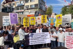İYİ Partili Türkoğlu TOKİ mağdurlarına ses oldu! Bakan Kurum'a TOKİ soruları...