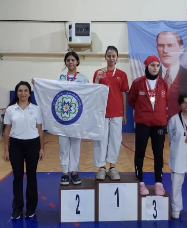 Muğlalı sporculardan Taekwondo Şampiyonaları’nda büyük başarı