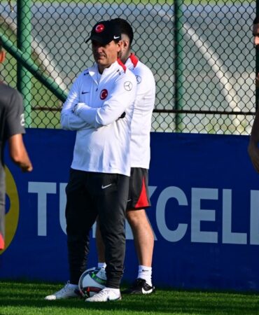 A Milli Futbol Takımı, UEFA Uluslar Ligi'ne Galler deplasmanında başlıyor