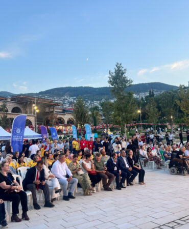 Başkan Bozbey, “Günde 45 bin öğrenciye süt dağıtacağız”