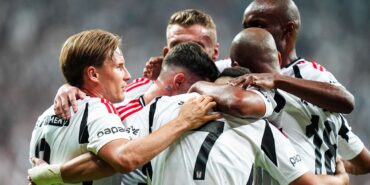 Beşiktaş'ın Ajax maçı kamp kadrosu belli oldu
