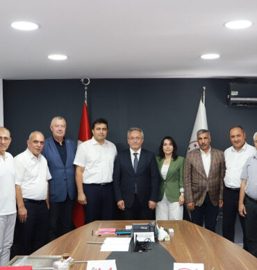 Bursa İl Milli Eğitim'den Kızılay'a can veren destek