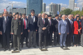 Bursa’da 19 Eylül Gaziler Günü törenle kutlandı