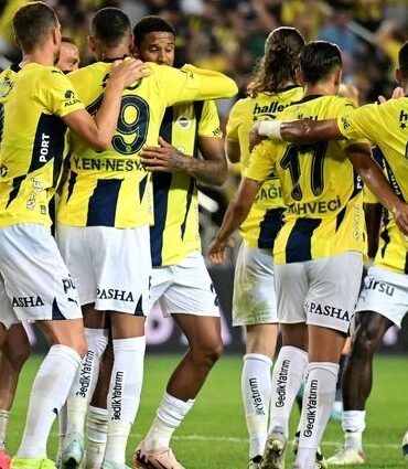 Fenerbahçe, Kasımpaşa deplasmanına çıkıyor: Muhtemel 11'ler