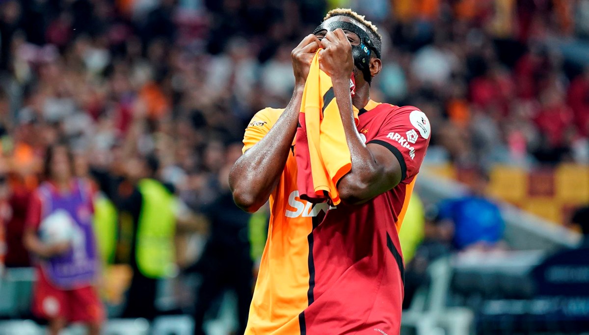 Galasaray'da Osimhen oyuna devam edemedi