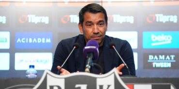 Giovanni van Bronckhorst: Gol bulma konusunda daha iyi olmalıyız