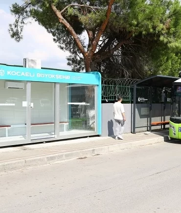 Kocaeli'de otogar aktarma durakları yenilendi