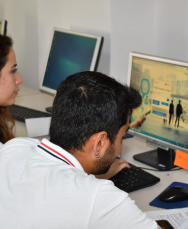 Manisa Büyükşehir'de eğitime destek yağmuru