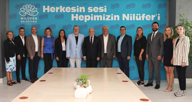 Nilüfer Belediyespor Kadın Voleybol Takımı’nın ana sponsoru Eker