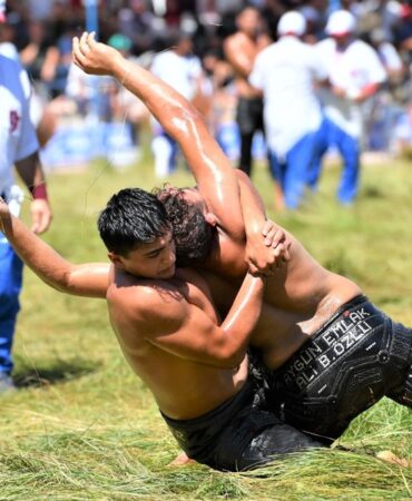 Tarihi Elmalı Yağlı Güreşleri ne zaman yapılacak? 672'nci kez düzenlenecek