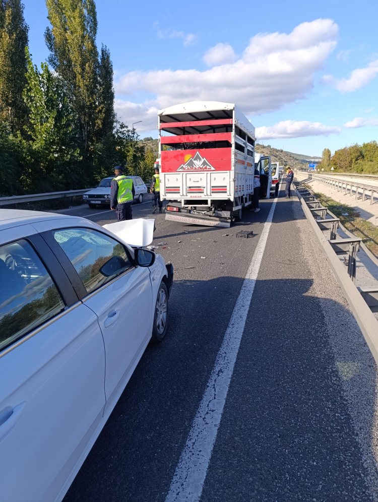 Bilecik Pazaryeri’nde trafik kazası: 1 yaralı