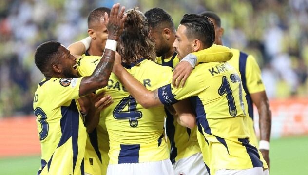 Fenerbahçe, UEFA Avrupa Ligi'nde Manchester United'ı ağırlayacak