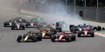 Formula 1'de Meksika Grand Prix'sini Carlos Sainz kazandı