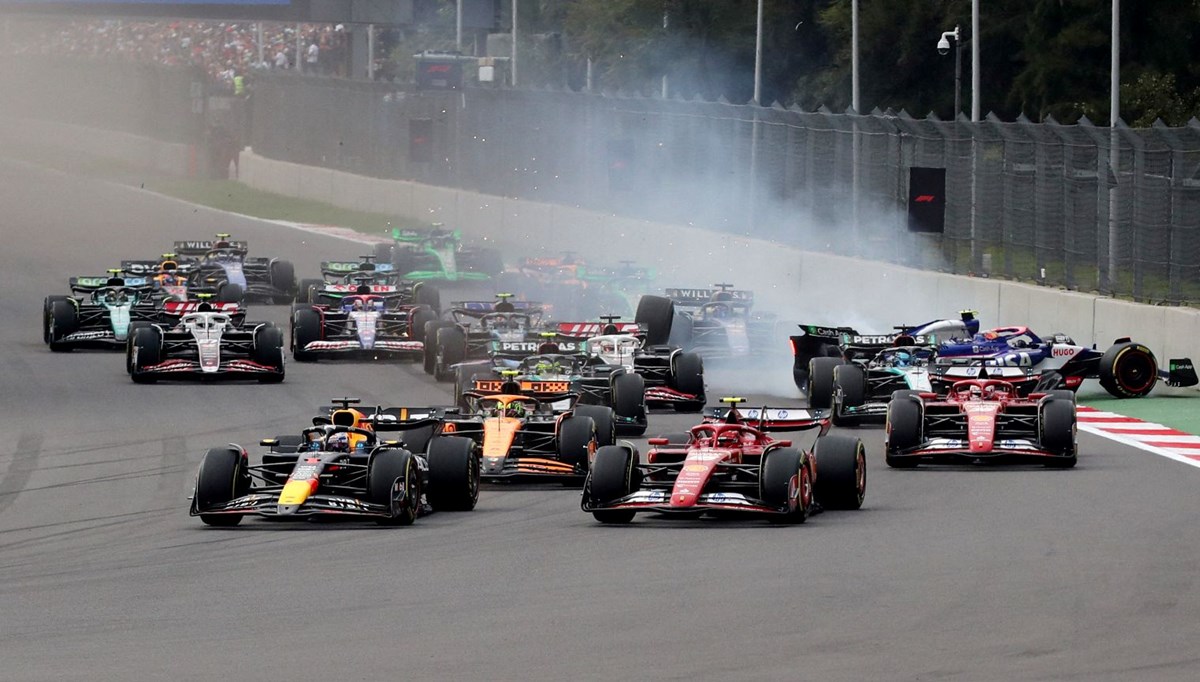 Formula 1'de Meksika Grand Prix'sini Carlos Sainz kazandı