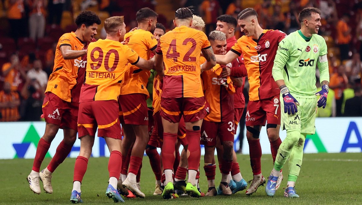 Galatasaray, Süper Lig'de Antalyaspor'a konuk olacak: Rekor kırılabilir!