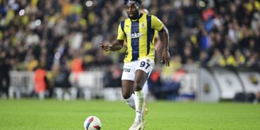"Maxımın topa çok dokunuyor" (Spor yazarlarından Fenerbahçe yorumu)