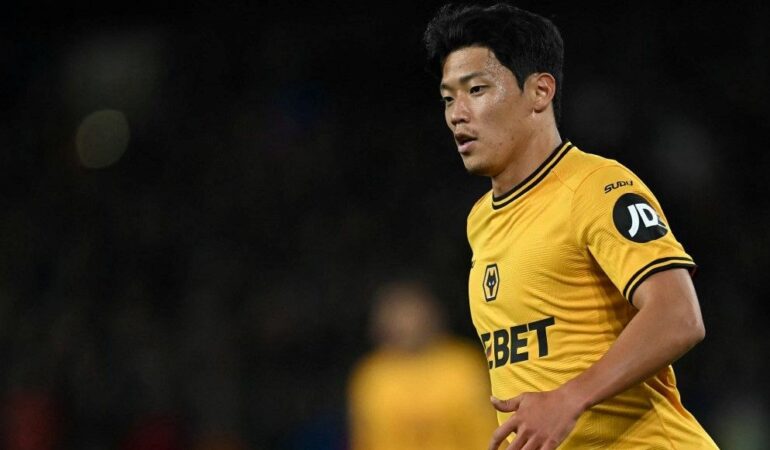 Rakibine "Jackie Chan" diye seslenen futbolcuya ceza