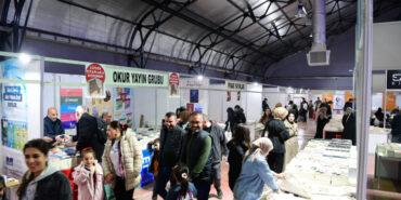 Yazarlar ve okurlar Malatya'da buluştu