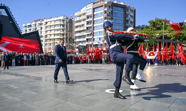 Yurtta 29 Ekim kutlamaları..