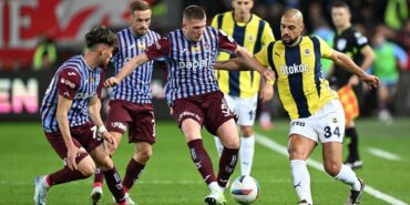 "Futbol için iyi, hakem için kötü bir geceydi" (Spor yazarlarından Trabzonspor-Fenerbahçe maçı yorumu)