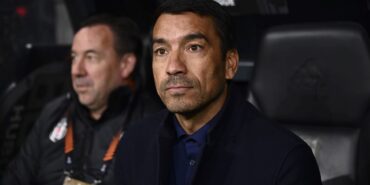 Giovanni van Bronckhorst: Canavar gibi defans yaptık
