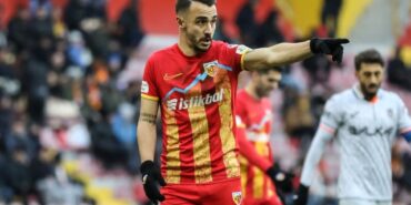 Kariyerinde ilk: Gökhan Sazdağı, A Milli Takım'a çağrıldı