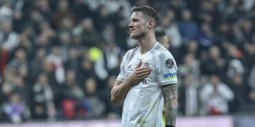 Wout Weghorst'a İstanbul çağrısı