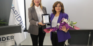 YAPİDER üyelerine mevzuatı anlattı